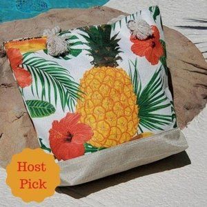 Pineapple Hawaiian Print Beach Tote Bag NWT
